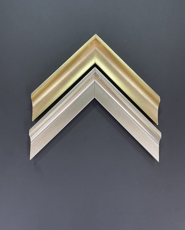 Moldura clásica negra plata ref 18