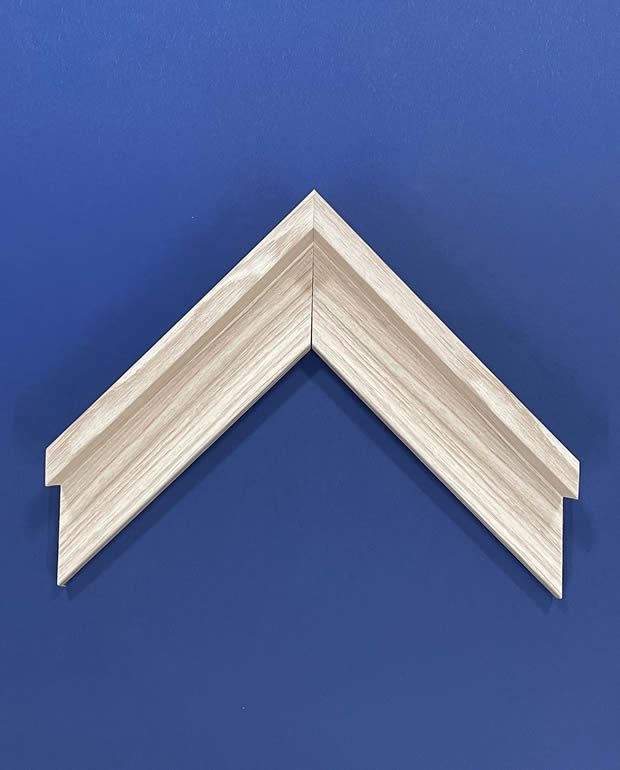 Moldura moderna blanca ornamental ref 25